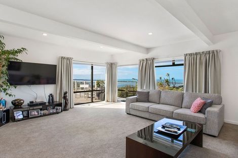 Photo of property in 1/12 Patmos Place, Mount Pleasant, Christchurch, 8081