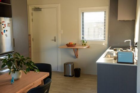 Photo of property in 8/11f Newtown Avenue, Newtown, Wellington, 6021