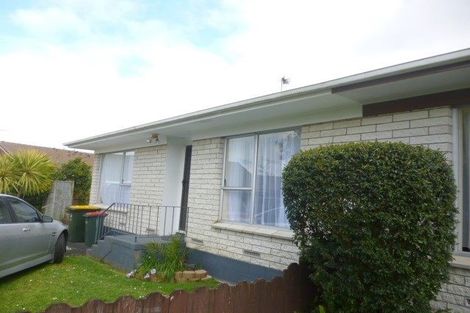 Photo of property in 2/7 Hedge Row, Sunnyhills, Auckland, 2010