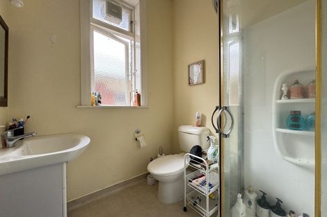 Photo of property in 530 Evans Bay Parade, Hataitai, Wellington, 6021