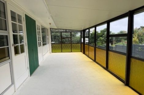 Photo of property in 19 Endeavour Avenue, Welcome Bay, Tauranga, 3112