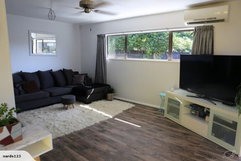 Photo of property in 2/4 Lionel Sharp Place, Pukekohe, 2120