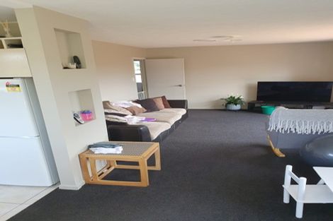 Photo of property in 2/442c Mairehau Road, Parklands, Christchurch, 8083