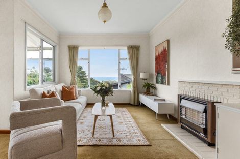 Photo of property in 7 Hadfield Terrace, Bluff Hill, Napier, 4110