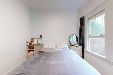 Photo of property in 44 Aurora Terrace, Kelburn, Wellington, 6012