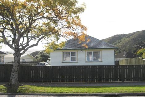 Photo of property in 7 Harris Street, Naenae, Lower Hutt, 5011