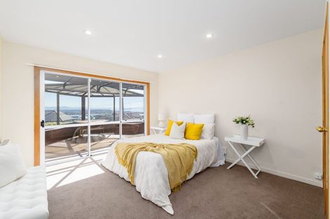 Photo of property in 12 Belleview Terrace, Mount Pleasant, Christchurch, 8081
