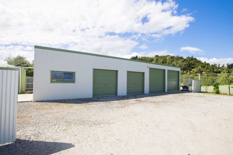 Photo of property in 7 Hill Road, Ormond, Gisborne, 4071