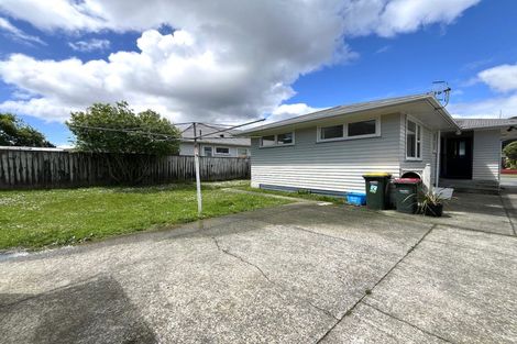 Photo of property in 249 Wellington Road, Wainuiomata, Lower Hutt, 5014