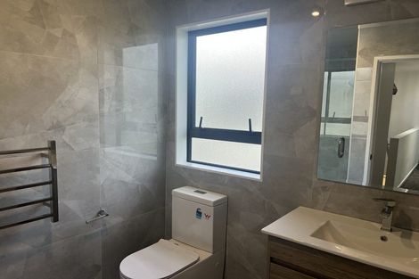 Photo of property in 94d Swanson Road, Henderson, Auckland, 0610