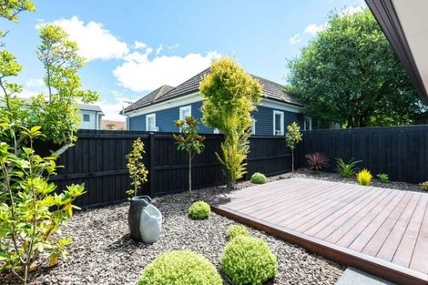 Photo of property in 258a Edgeware Road, Edgeware, Christchurch, 8013