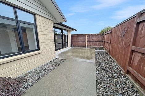Photo of property in 8 Levi Place, Kelvin Grove, Palmerston North, 4414