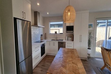 Photo of property in 18 Kuihi Street, Poike, Tauranga, 3112