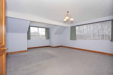 Photo of property in 153/155 High Street, Bulls, 4818