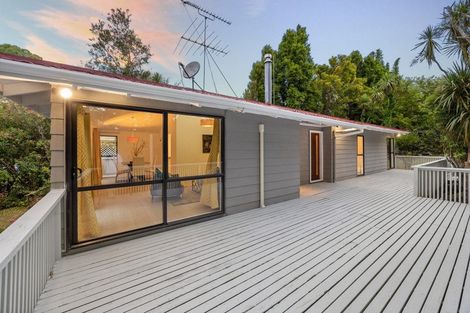 Photo of property in 66 Gledstane Road, Stanmore Bay, Whangaparaoa, 0932