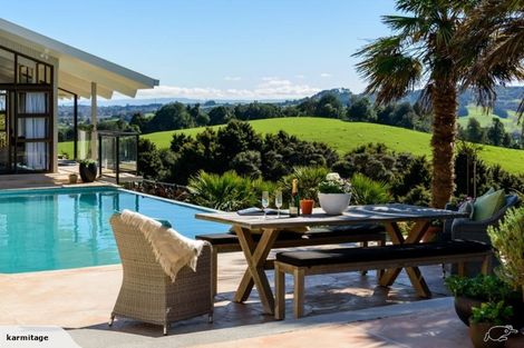 Photo of property in 214 Alfriston Ardmore Road, Ardmore, Papakura, 2582