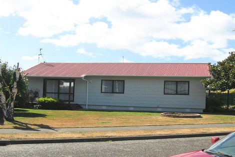 Photo of property in 5 Laredo Grove, Totara Park, Upper Hutt, 5018