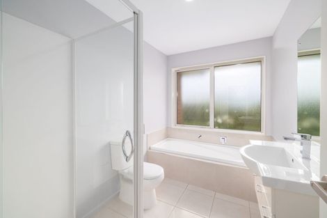 Photo of property in 60 Sutherland Drive, Kaiapoi, 7630