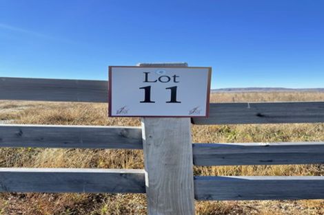 Photo of property in 20 Southern Tor Lane, Springvale, 9393