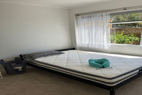 Photo of property in 1/51 Rothesay Bay Road, Rothesay Bay, Auckland, 0630