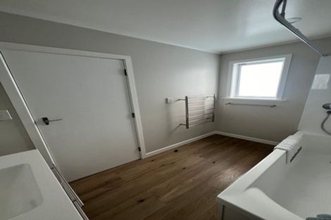 Photo of property in 15 Moselle Street, Island Bay, Wellington, 6023