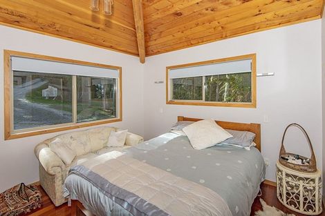 Photo of property in 467 Heatley Road, Whakapirau, Maungaturoto, 0583
