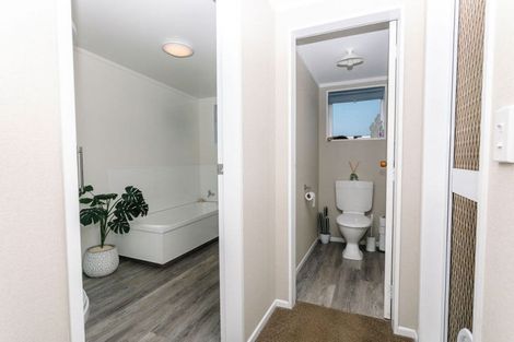 Photo of property in 17a Burns Street, Dannevirke, 4930