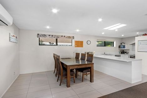 Photo of property in 137 Waimairi Road, Ilam, Christchurch, 8041