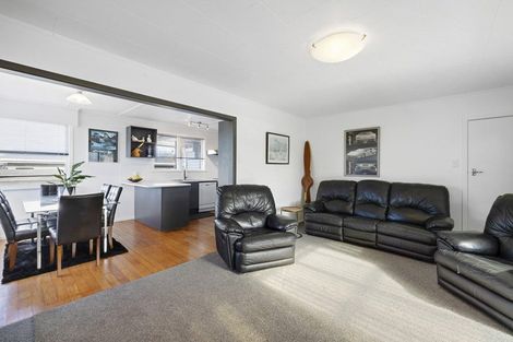Photo of property in 30 Belair Avenue, Blagdon, New Plymouth, 4310