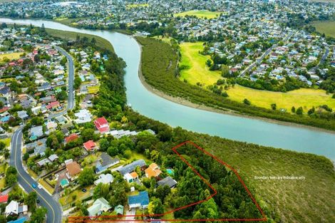 Photo of property in 81c Colwill Road, Massey, Auckland, 0614