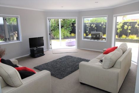 Photo of property in 126 Puka Crescent, Matarangi, Whitianga, 3592