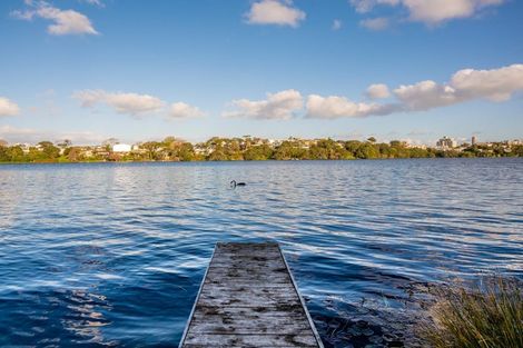 Photo of property in 35 Sylvan Park Avenue, Milford, Auckland, 0620