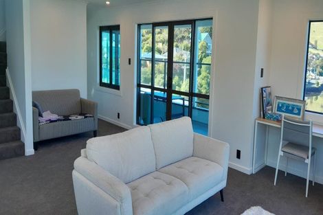 Photo of property in 4 Bewley Avenue, Macandrew Bay, Dunedin, 9014