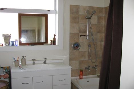 Photo of property in 50 Middleton Road, Kew, Dunedin, 9012