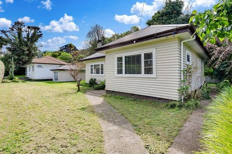 Photo of property in 22 Opoia Road, Hamilton East, Hamilton, 3216