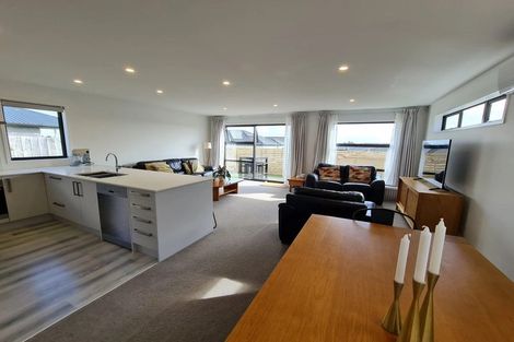 Photo of property in 20a Pakaraka Drive, Papakura, 2110