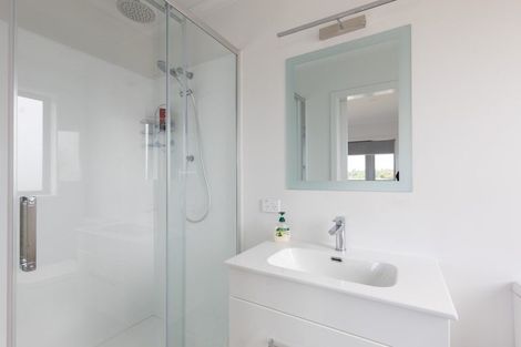 Photo of property in 5b Hinz Lane, Bell Block, New Plymouth, 4312