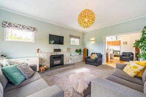 Photo of property in 29 Paekakariki Hill Road, Pauatahanui, Porirua, 5381