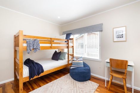 Photo of property in 298 Clifton Road, Te Awanga, 4102