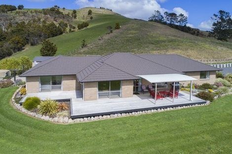 Photo of property in 340 Pigs Head Road, Opuawhanga, Hikurangi, 0184