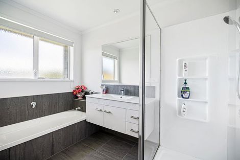 Photo of property in 20 Rolling Stone Rise, Tikipunga, Whangarei, 0112