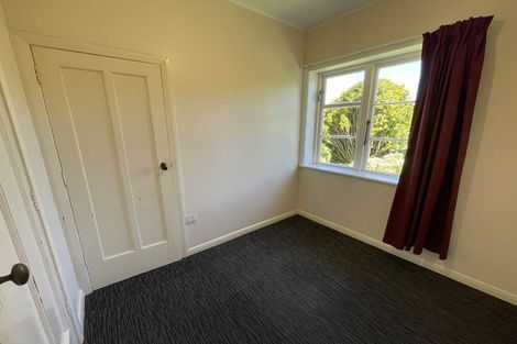 Photo of property in 38 Sunshine Avenue, Karori, Wellington, 6012