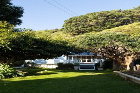 Photo of property in 265 Muritai Road, Eastbourne, Lower Hutt, 5013