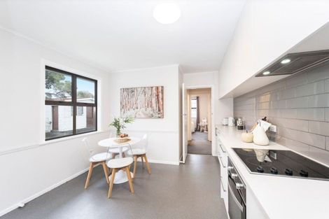 Photo of property in 50 Barrys Road, Glendene, Auckland, 0602