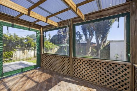Photo of property in 5 Seddon Street, Westown, New Plymouth, 4310