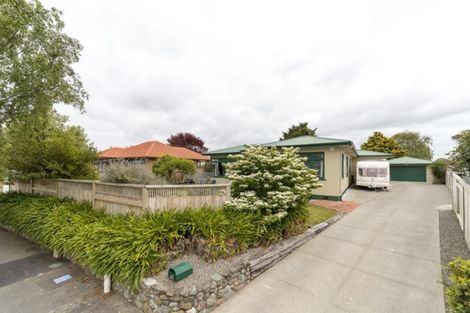 Photo of property in 31 Winston Avenue, Hokowhitu, Palmerston North, 4410