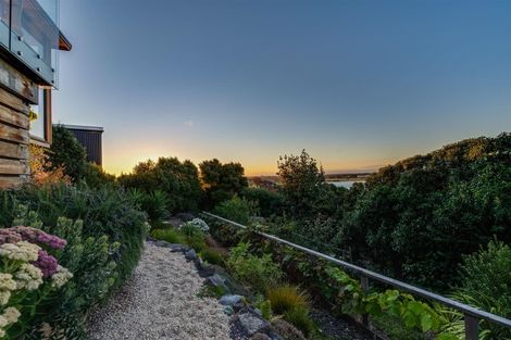 Photo of property in 45 Saint Andrews Hill Road, Mount Pleasant, Christchurch, 8081