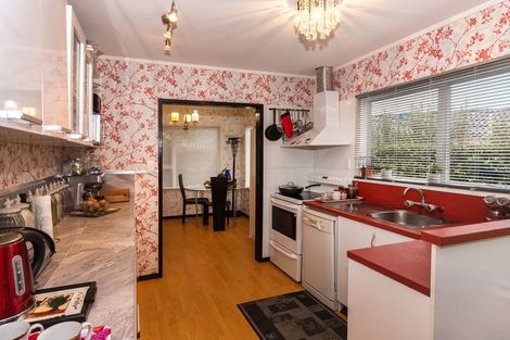 Photo of property in 34 Sunnypark Avenue, Rosehill, Papakura, 2113