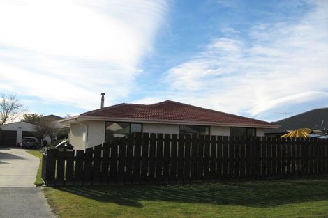 Photo of property in 12 Coleraine Street, Cromwell, 9310