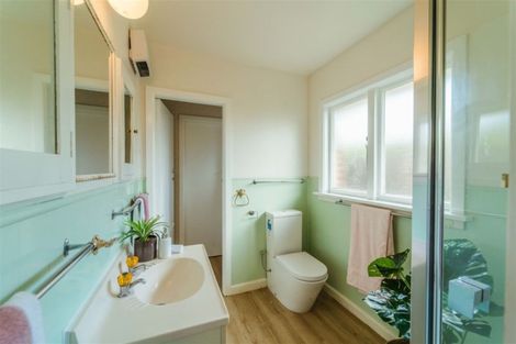 Photo of property in 9 Colwyn Street, Bryndwr, Christchurch, 8053